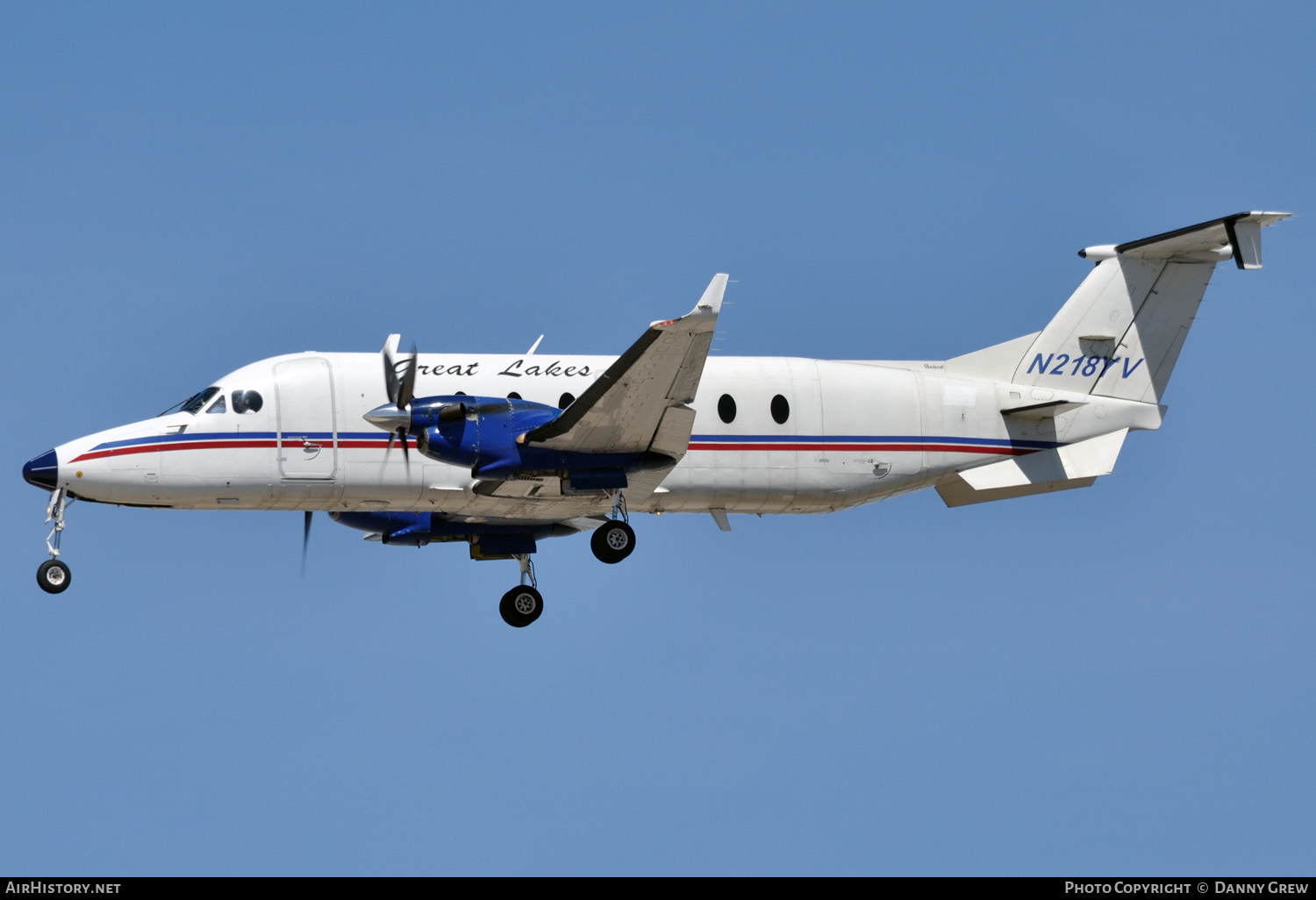 Aircraft Photo of N218YV | Raytheon 1900D | Great Lakes Airlines | AirHistory.net #138921