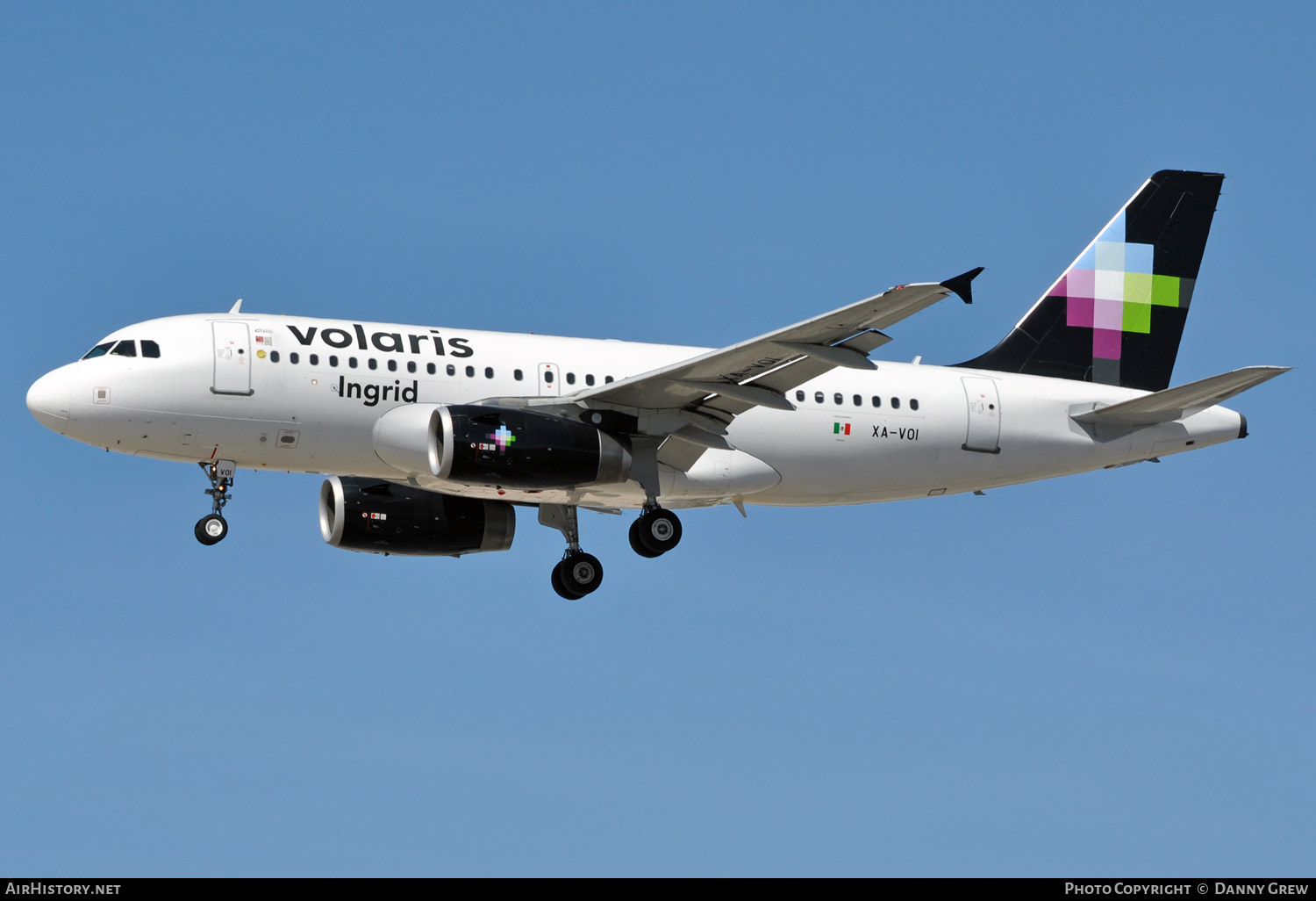 Aircraft Photo of XA-VOI | Airbus A319-132 | Volaris | AirHistory.net #138927