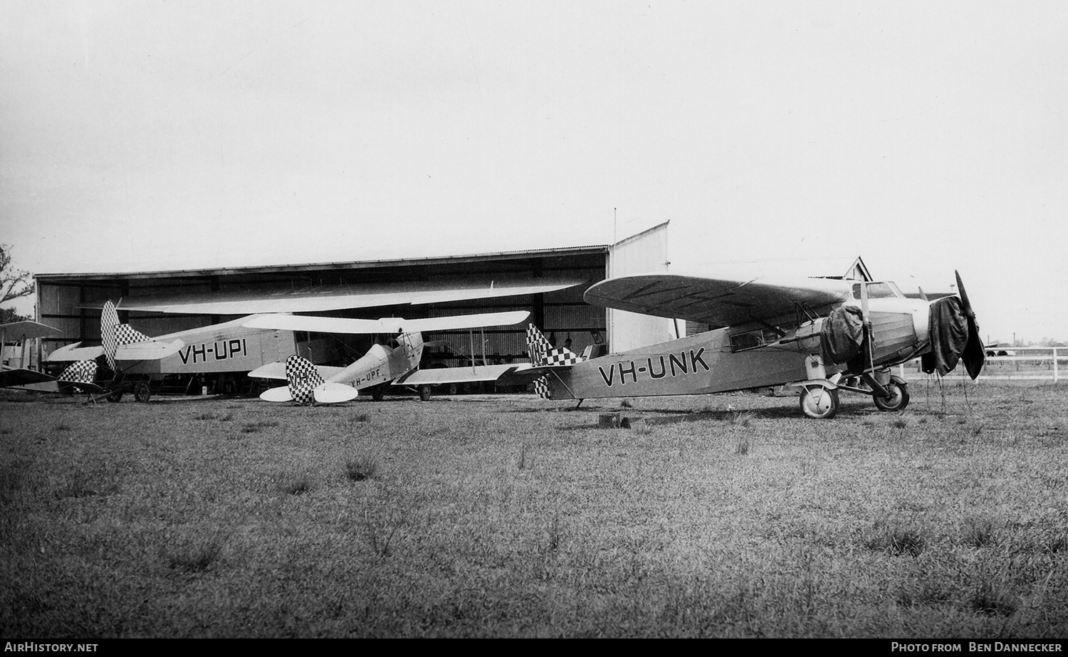 Aircraft Photo of VH-UNK | Avro 619 Five | Queensland Air Navigation | AirHistory.net #138952