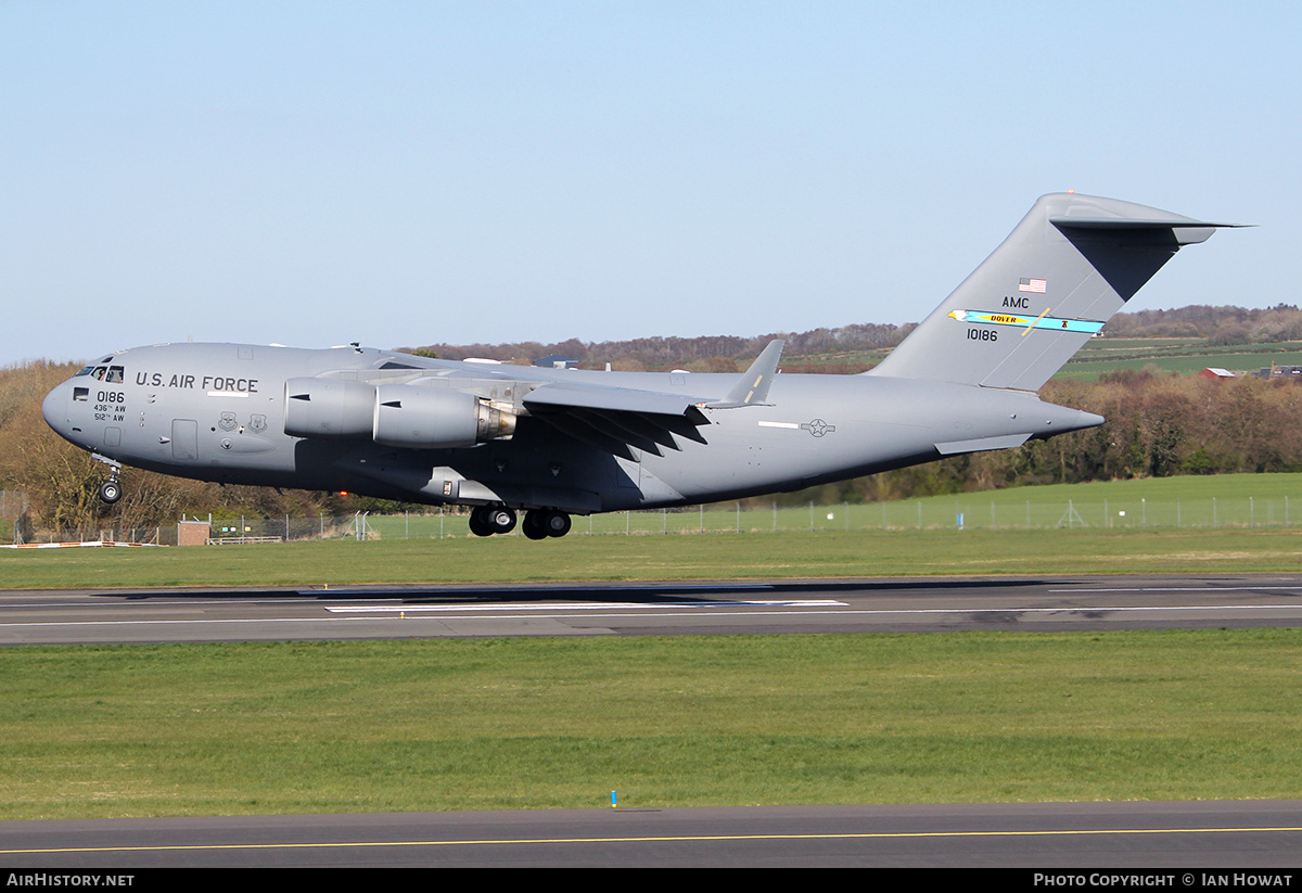Aircraft Photo of 01-0186 / 10186 | Boeing C-17A Globemaster III | USA - Air Force | AirHistory.net #139002