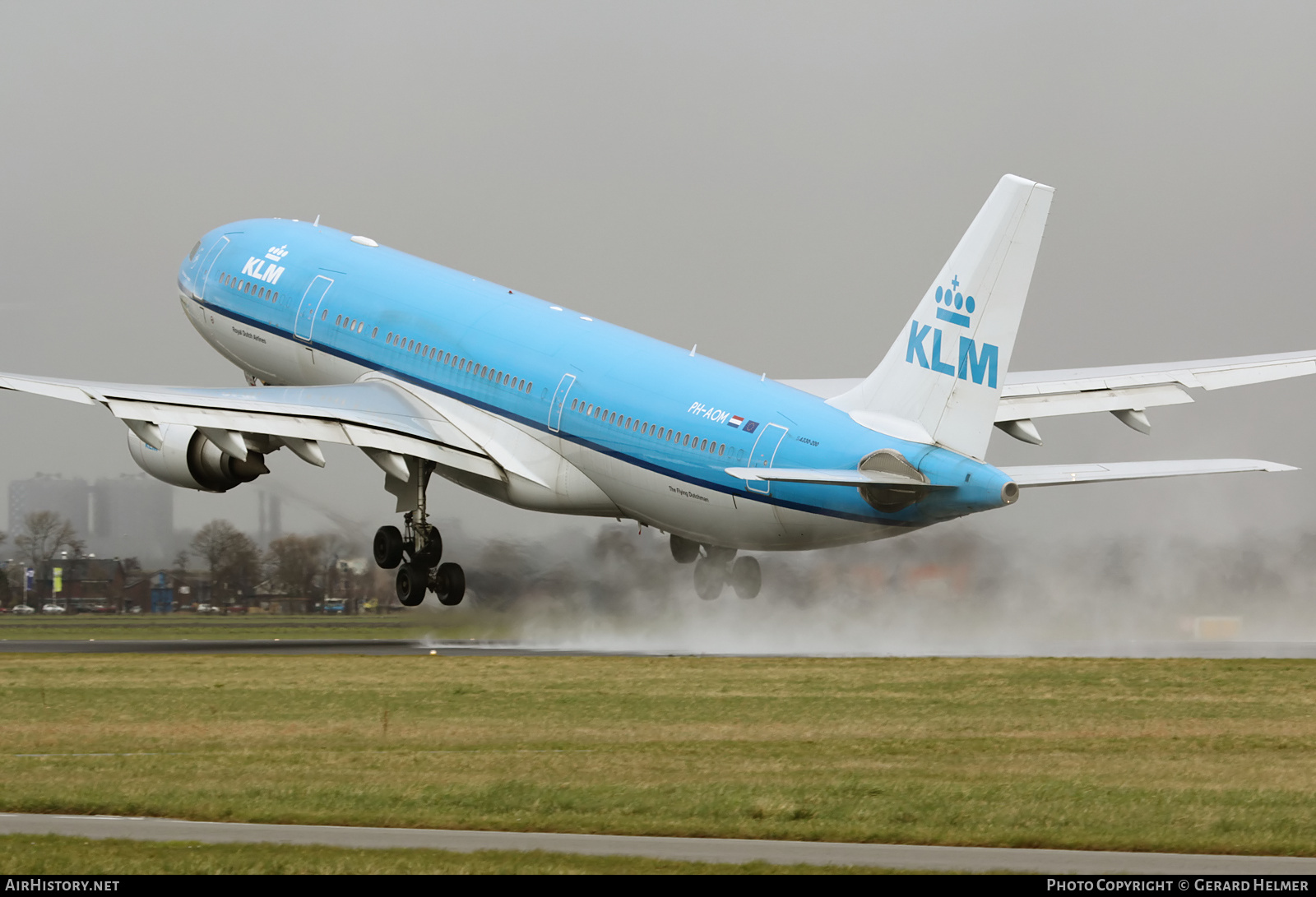 Aircraft Photo of PH-AOM | Airbus A330-203 | KLM - Royal Dutch Airlines | AirHistory.net #139093