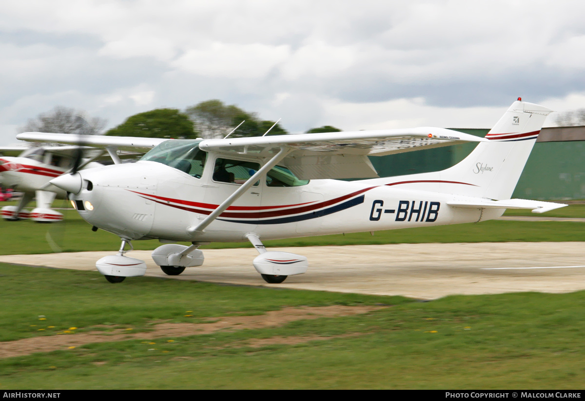 Aircraft Photo of G-BHIB | Reims F182Q Skylane | AirHistory.net #139102