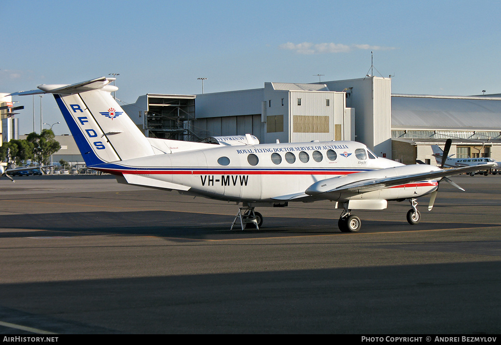 Aircraft Photo of VH-MVW | Raytheon B200 King Air | Royal Flying Doctor Service - RFDS | AirHistory.net #139214