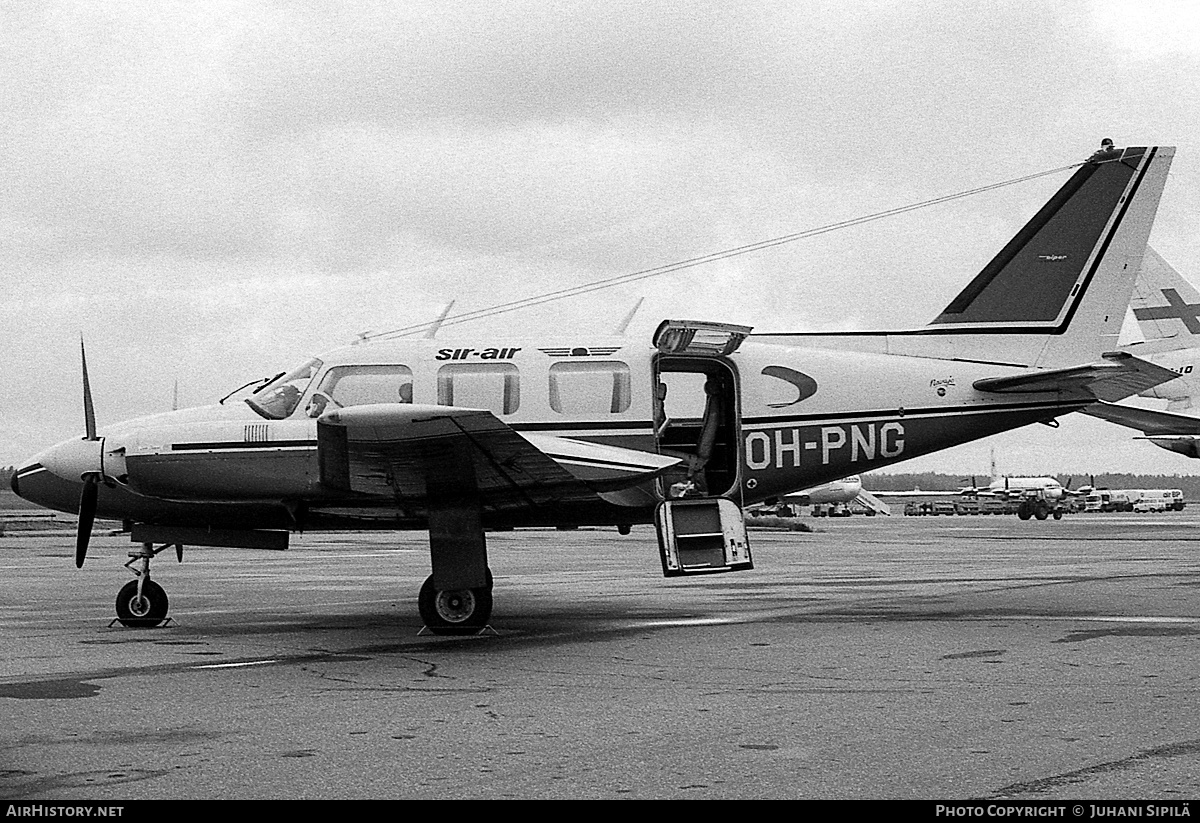 Aircraft Photo of OH-PNG | Piper PA-31-310 Navajo B | Sir-Air | AirHistory.net #139235