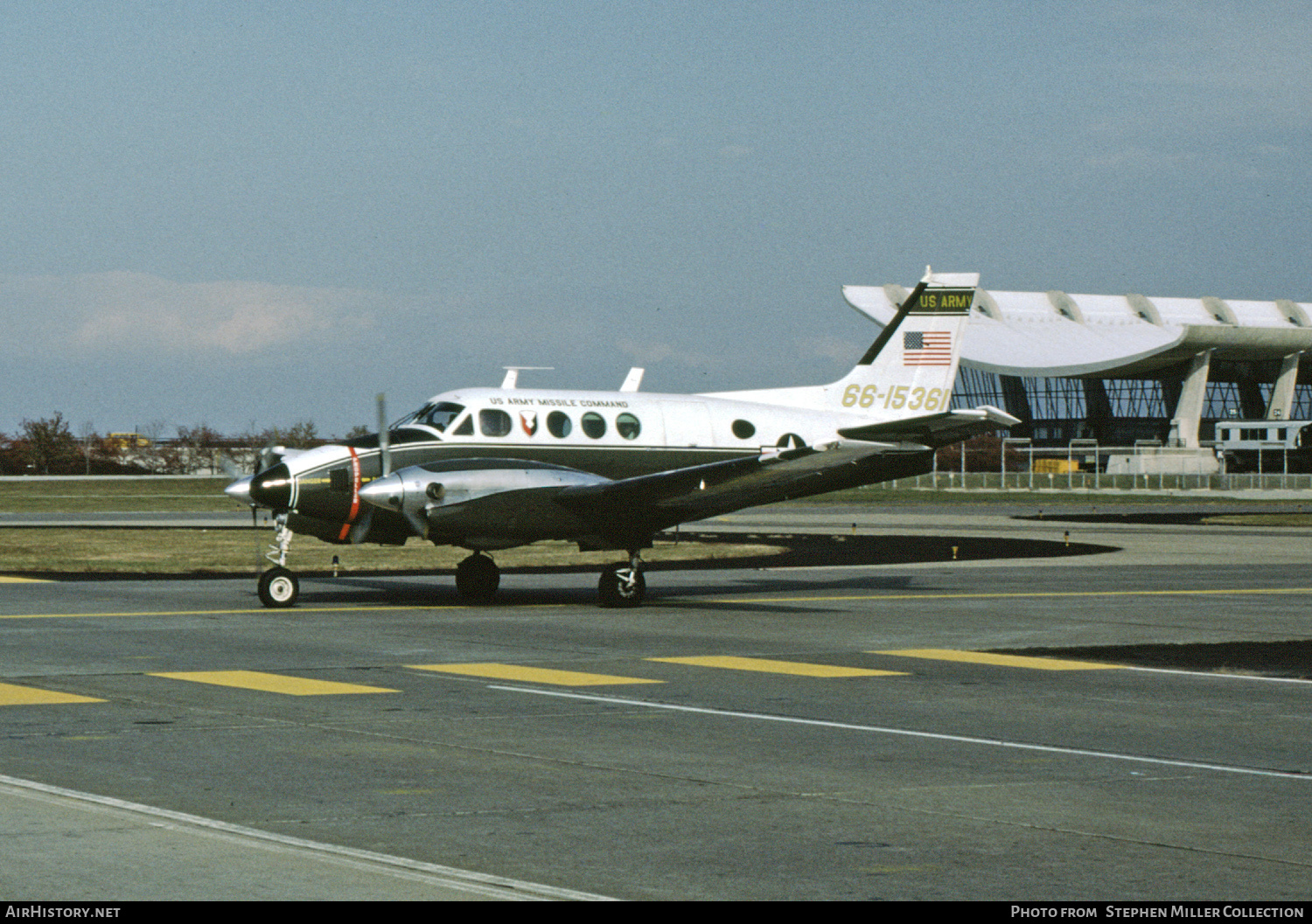 Aircraft Photo of 66-15361 | Beech VC-6A King Air | USA - Army | AirHistory.net #139263
