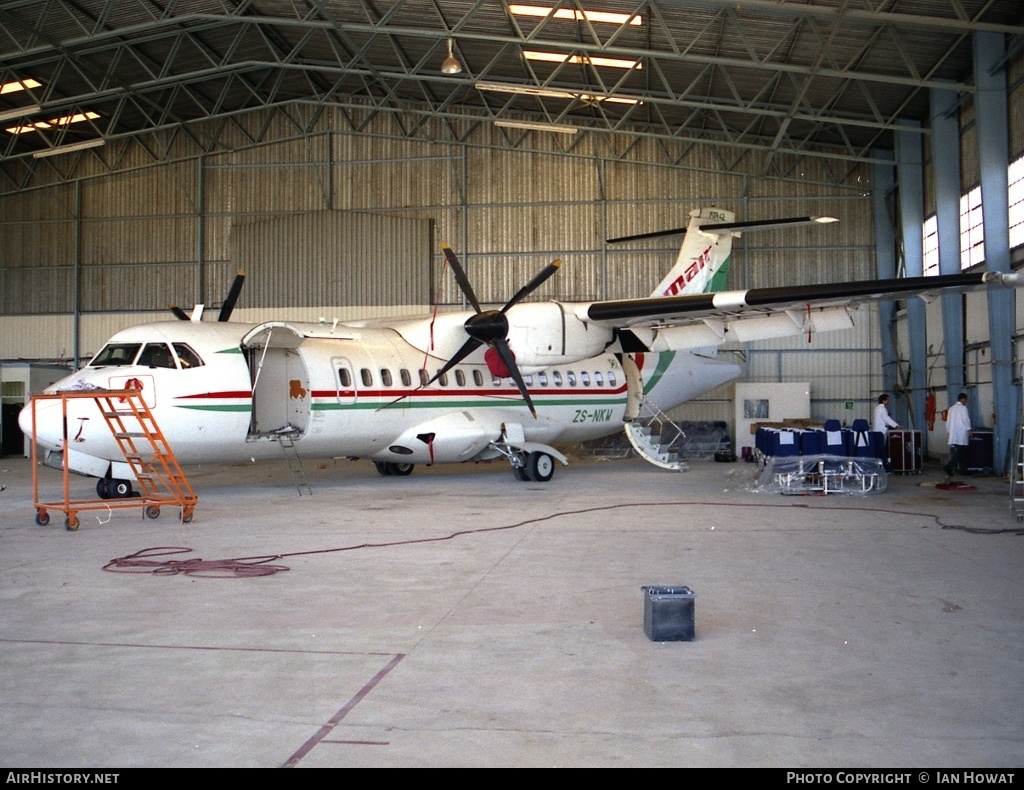 Aircraft Photo of ZS-NKW | ATR ATR-42-320 | Comair | AirHistory.net #139399