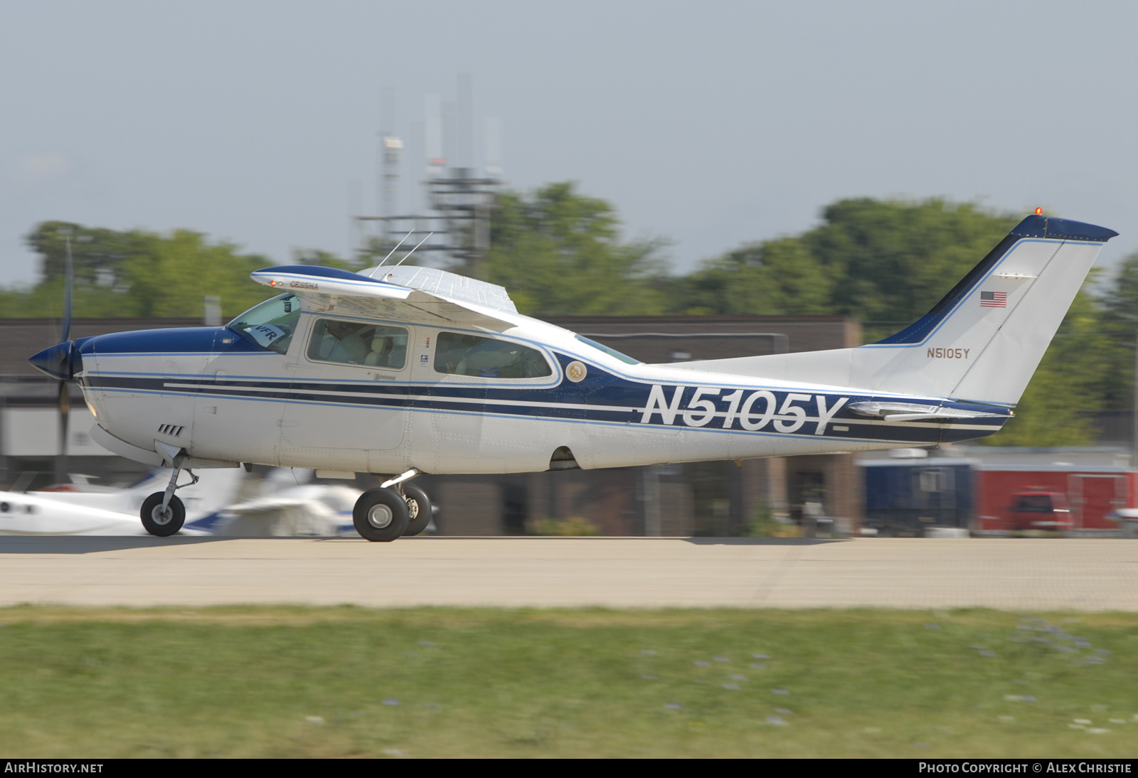 Aircraft Photo of N5105Y | Cessna T210N Turbo Centurion | AirHistory.net #139444