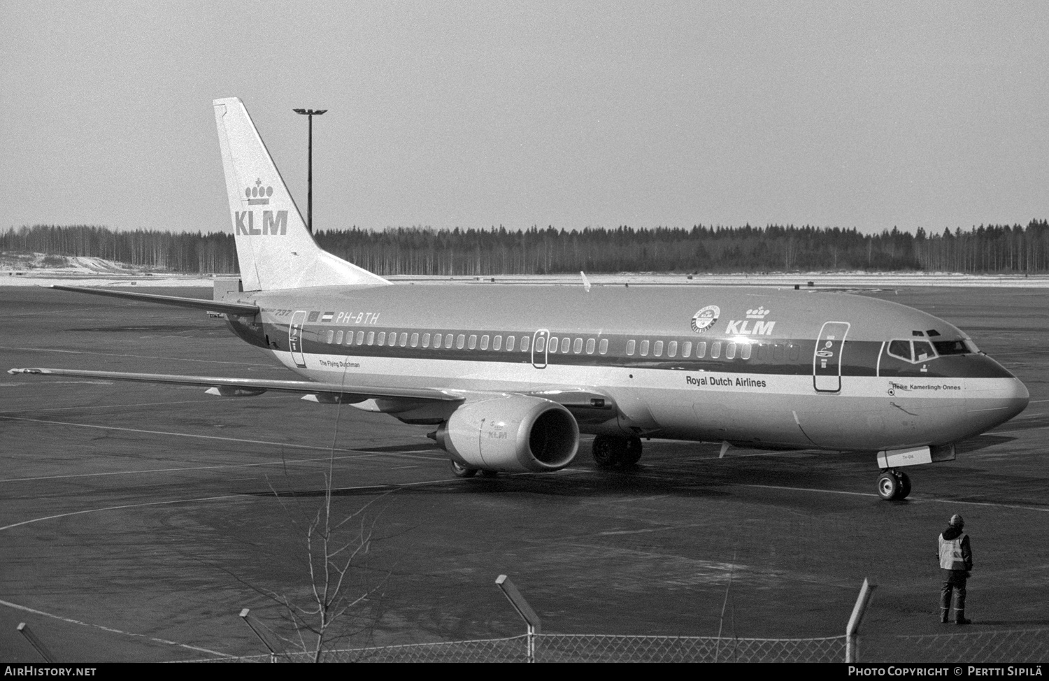 Aircraft Photo of PH-BTH | Boeing 737-306 | KLM - Royal Dutch Airlines | AirHistory.net #139667