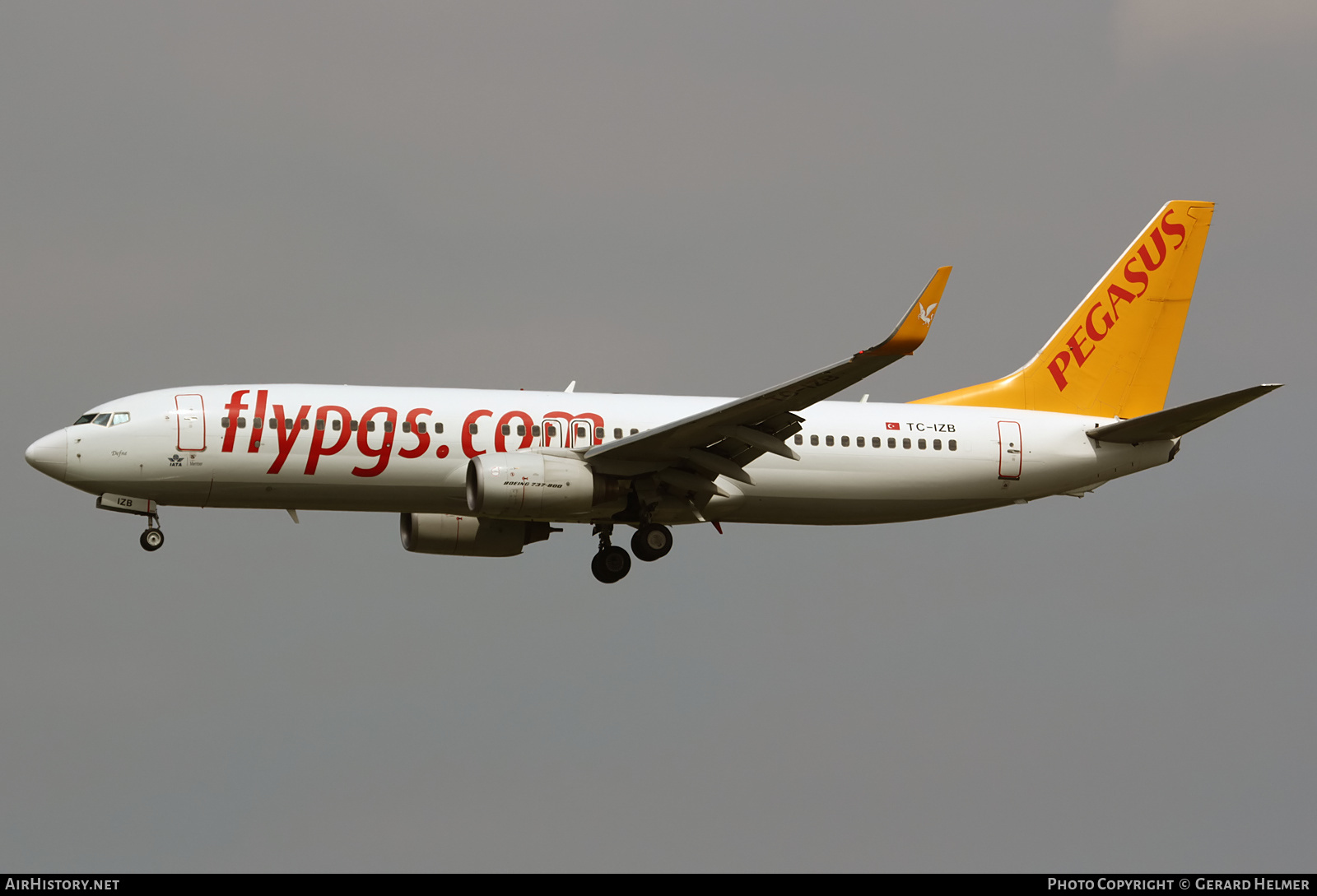 Aircraft Photo of TC-IZB | Boeing 737-86J | Pegasus Airlines | AirHistory.net #139677
