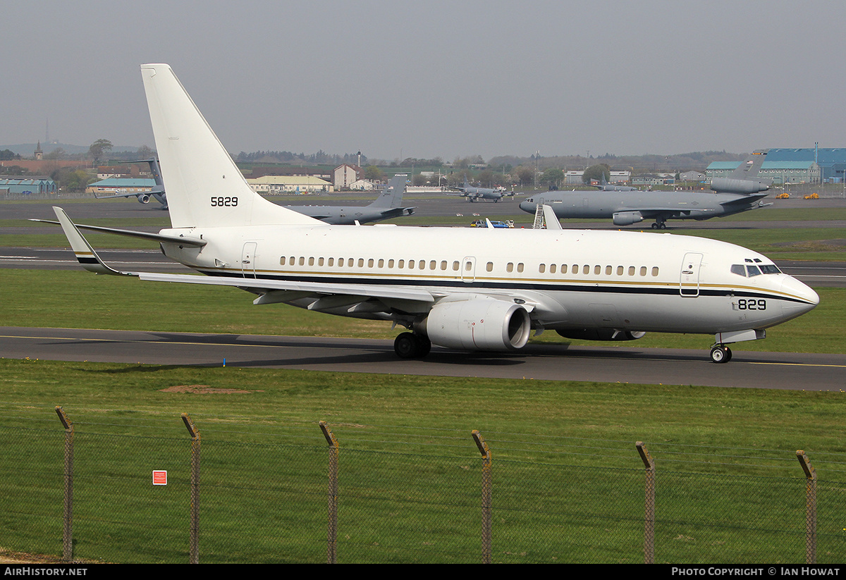 Aircraft Photo of 165829 / 5829 | Boeing C-40A Clipper | USA - Navy | AirHistory.net #139792