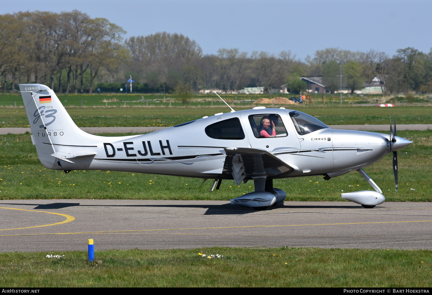 Aircraft Photo of D-EJLH | Cirrus SR-22 G3-GTS | AirHistory.net #139809