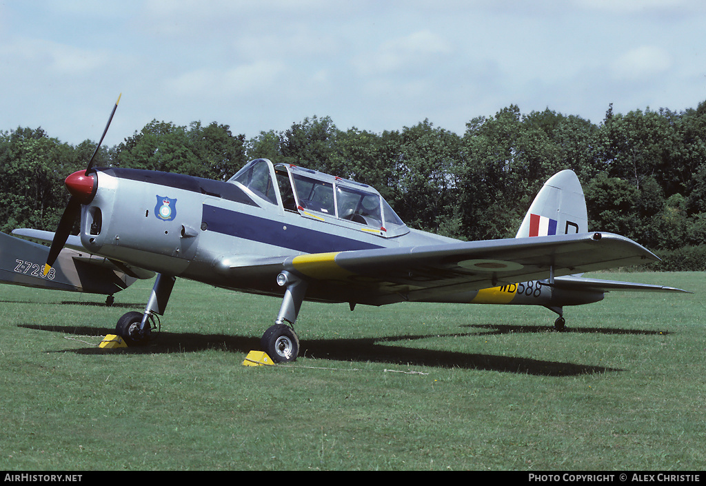 Aircraft Photo of G-AOTD / WB588 | De Havilland DHC-1 Chipmunk Mk22 | UK - Air Force | AirHistory.net #139901