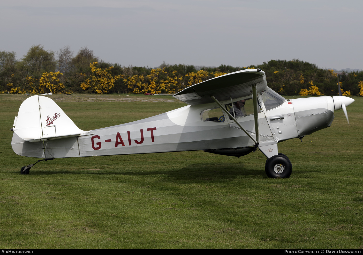 Aircraft Photo of G-AIJT | Auster J-4 Series 100 | AirHistory.net #139996