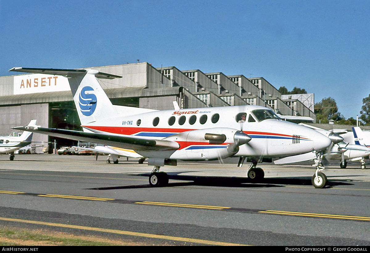 Aircraft Photo of VH-TNQ | Beech 200C Super King Air | Skywest Airlines | AirHistory.net #140056