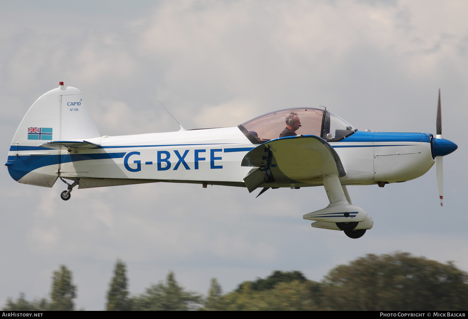 Aircraft Photo of G-BXFE | Mudry CAP-10B | AirHistory.net #140092