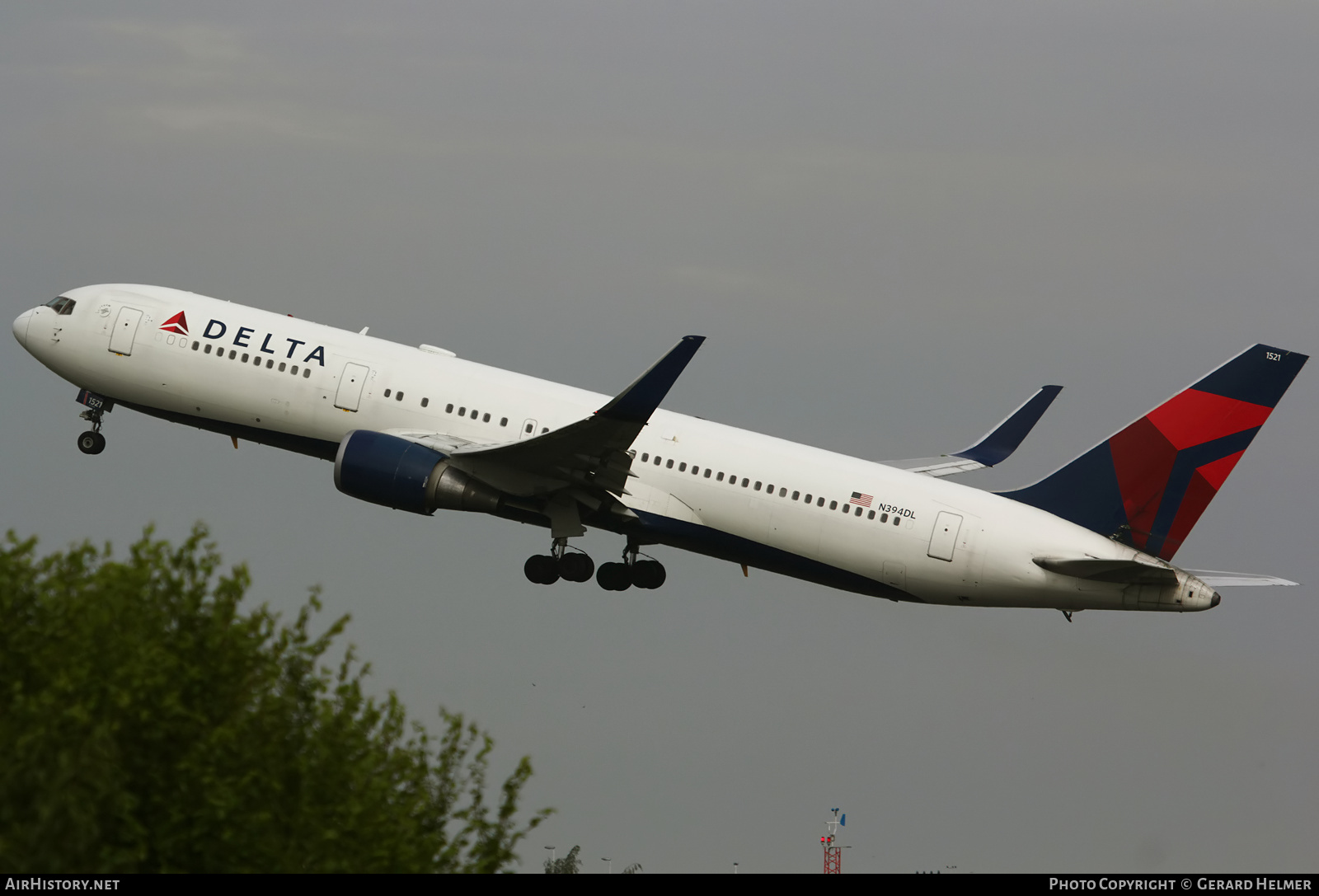 Aircraft Photo of N394DL | Boeing 767-324/ER | Delta Air Lines | AirHistory.net #140099