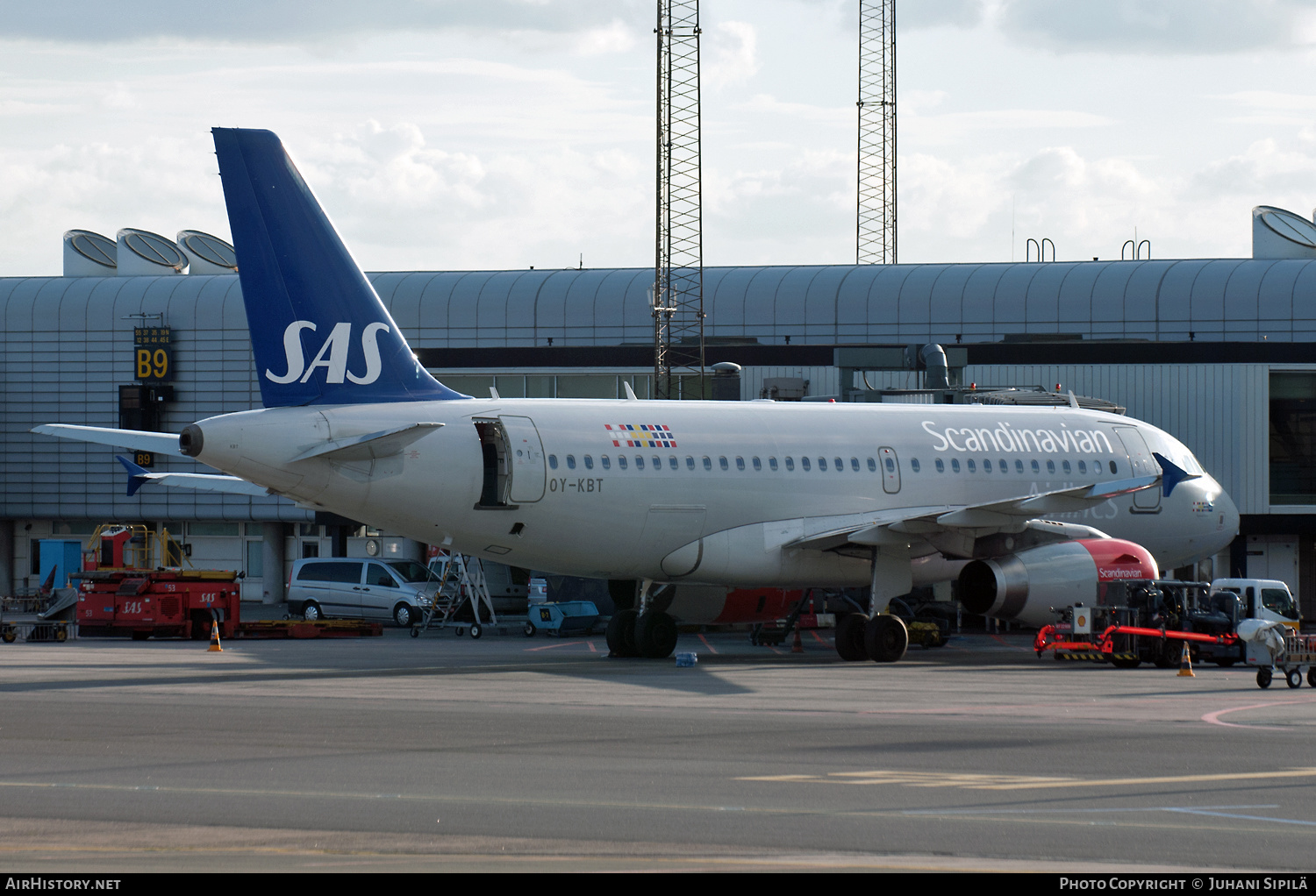 Aircraft Photo of OY-KBT | Airbus A319-131 | Scandinavian Airlines - SAS | AirHistory.net #140173