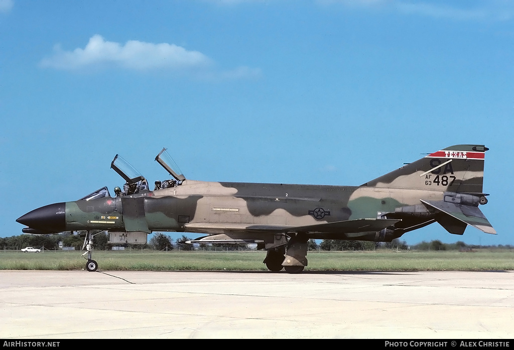 Aircraft Photo of 63-7487 / AF63-487 | McDonnell F-4C Phantom II | USA - Air Force | AirHistory.net #140247