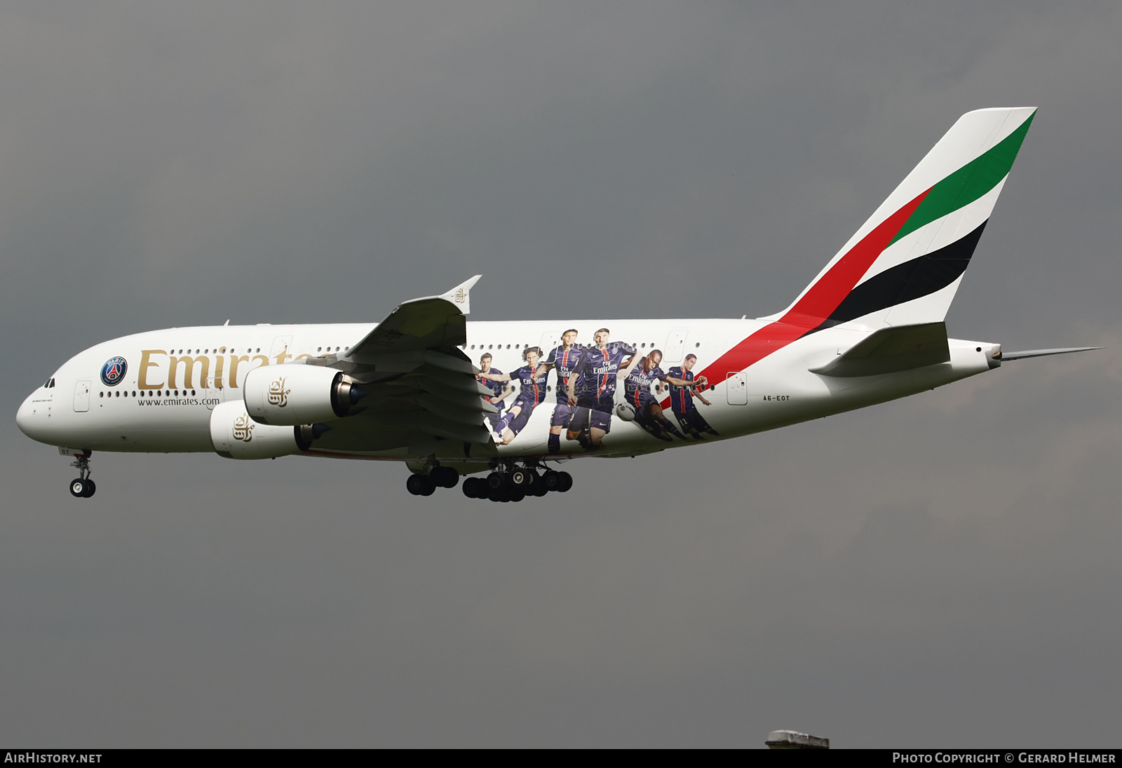 Aircraft Photo of A6-EOT | Airbus A380-861 | Emirates | AirHistory.net #140310