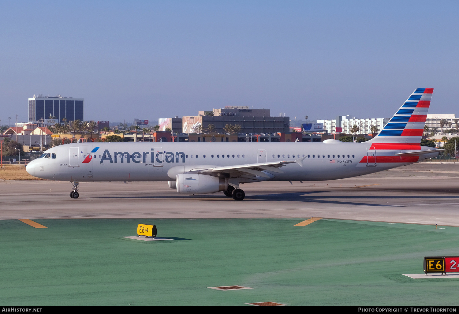Aircraft Photo of N572UW | Airbus A321-231 | American Airlines | AirHistory.net #140311