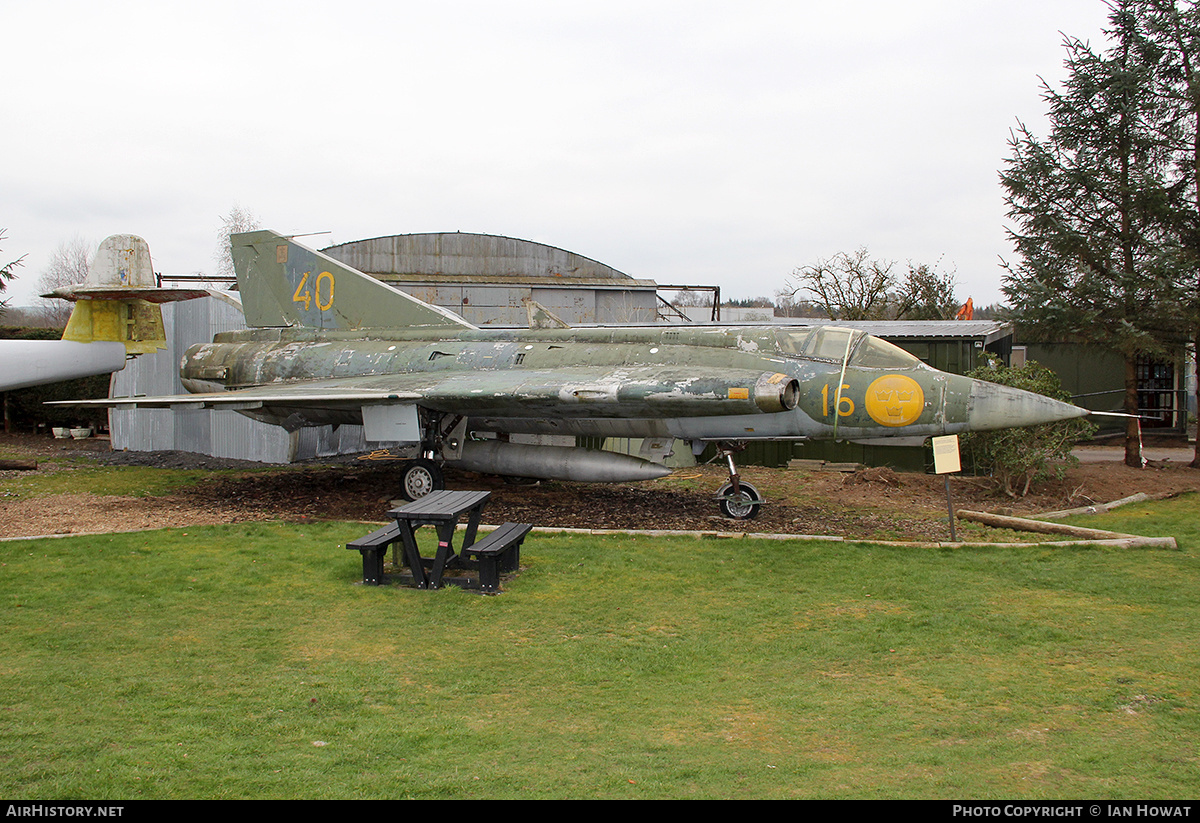 Aircraft Photo of 35075 | Saab J35A Draken | Sweden - Air Force | AirHistory.net #140340