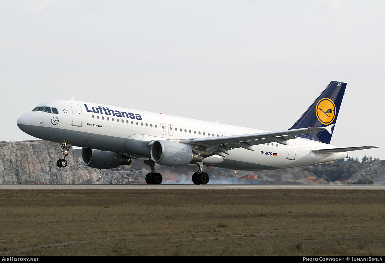 Aircraft Photo of D-AIZD | Airbus A320-214 | Lufthansa | AirHistory.net #140439