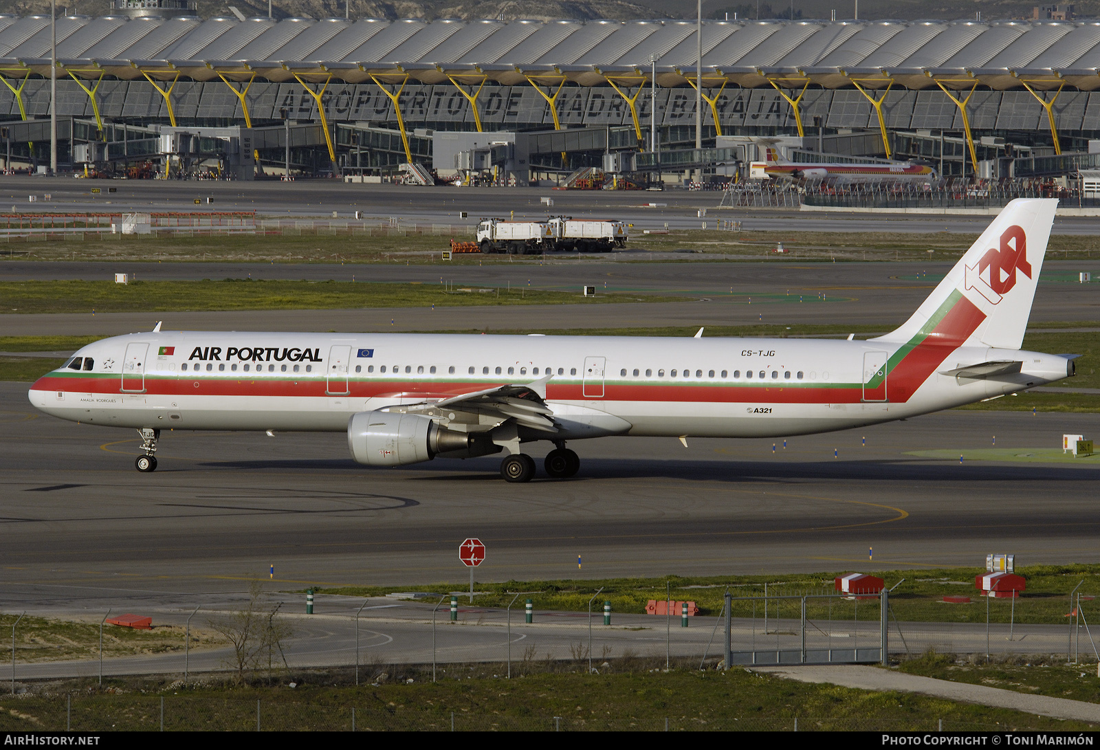 Aircraft Photo of CS-TJG | Airbus A321-211 | TAP Air Portugal | AirHistory.net #140477