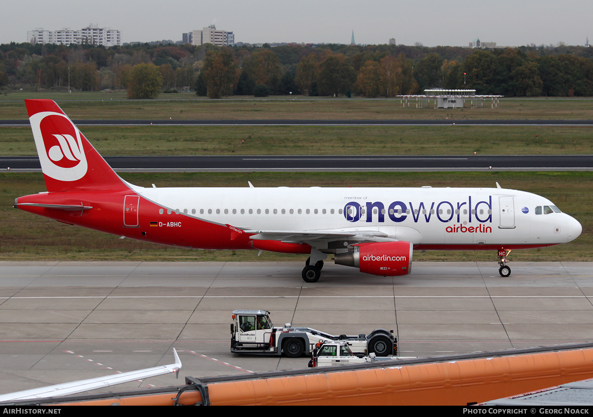 Aircraft Photo of D-ABHC | Airbus A320-214 | Air Berlin | AirHistory.net #140501
