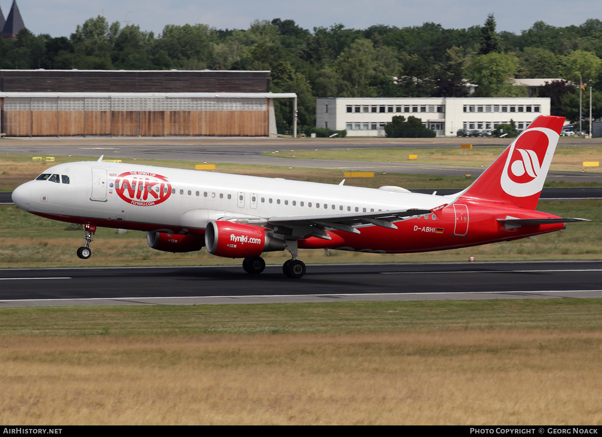 Aircraft Photo of D-ABHI | Airbus A320-214 | Niki | AirHistory.net #140508