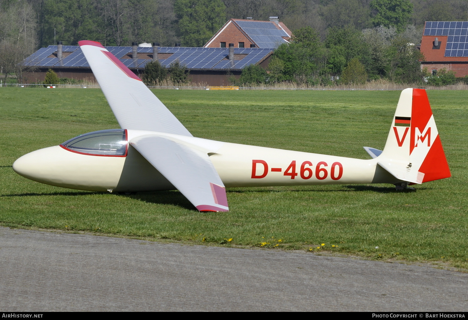 Aircraft Photo of D-4660 | Schleicher K-8B | AirHistory.net #140553