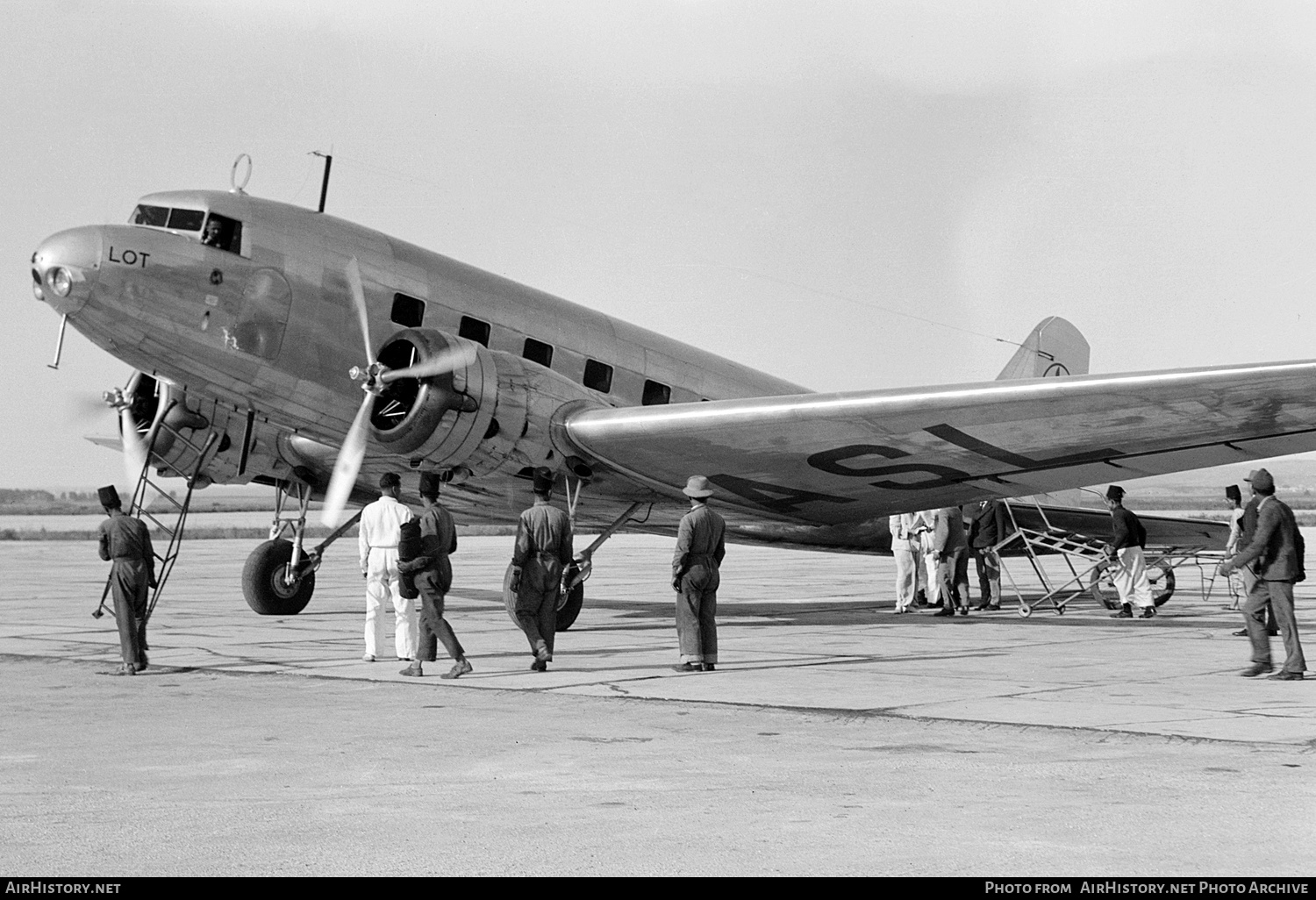 Aircraft Photo of SP-ASL | Douglas DC-2-115F | Polskie Linie Lotnicze - LOT | AirHistory.net #140600