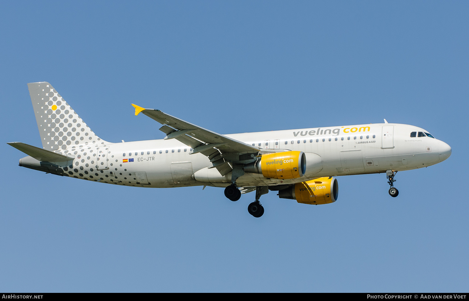 Aircraft Photo of EC-JTR | Airbus A320-214 | Vueling Airlines | AirHistory.net #140662