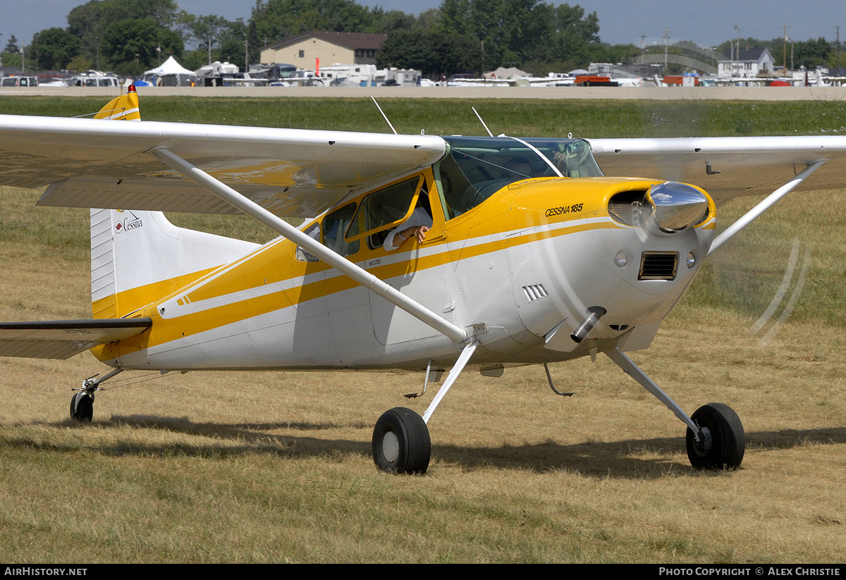 Aircraft Photo of N8845Q | Cessna A185F Skywagon 185 | AirHistory.net #140696