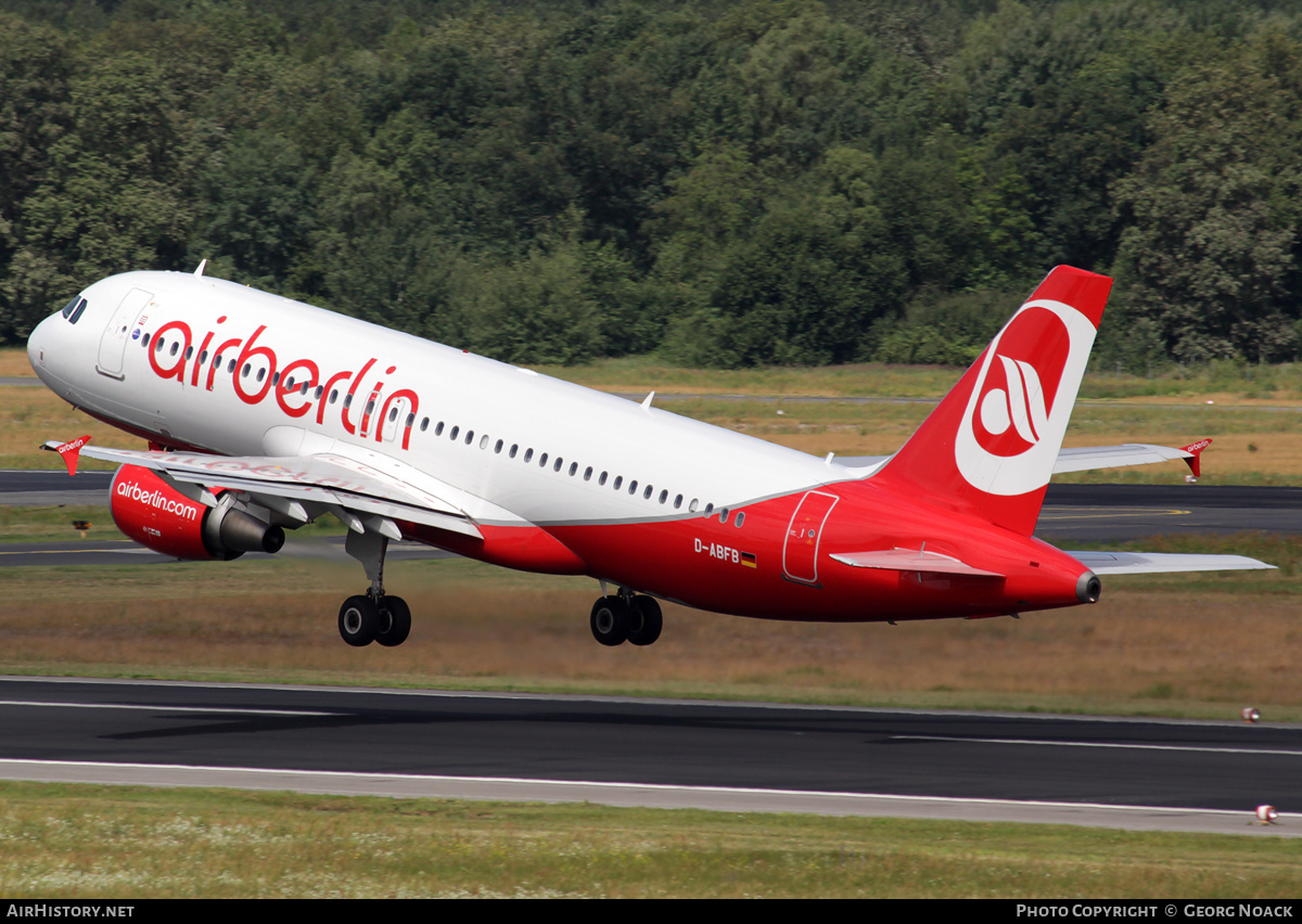 Aircraft Photo of D-ABFB | Airbus A320-214 | Air Berlin | AirHistory.net #140775