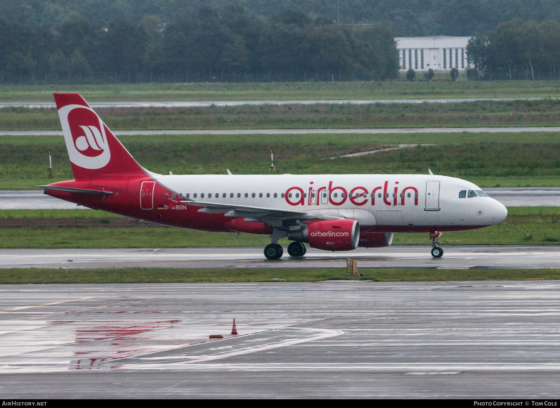 Aircraft Photo of D-ABGN | Airbus A319-112 | Air Berlin | AirHistory.net #140799