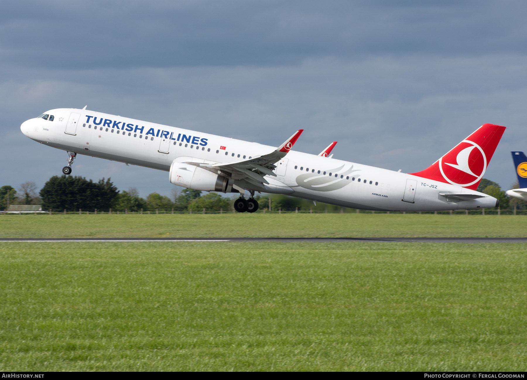 Aircraft Photo of TC-JSZ | Airbus A321-231 | Turkish Airlines | AirHistory.net #140842