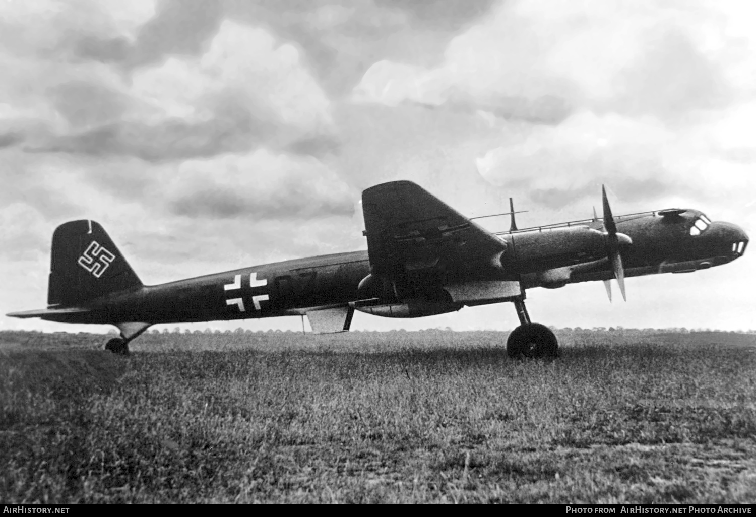 Aircraft Photo of 130054 | Henschel Hs 130E-0 | Germany - Air Force | AirHistory.net #140848