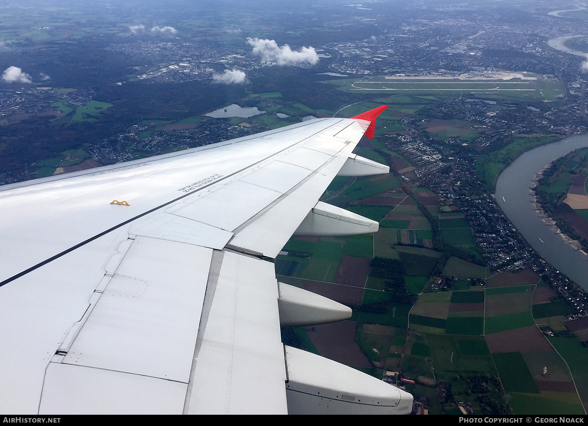 Airport photo of Düsseldorf - International (EDDL / DUS) in Germany | AirHistory.net #140956