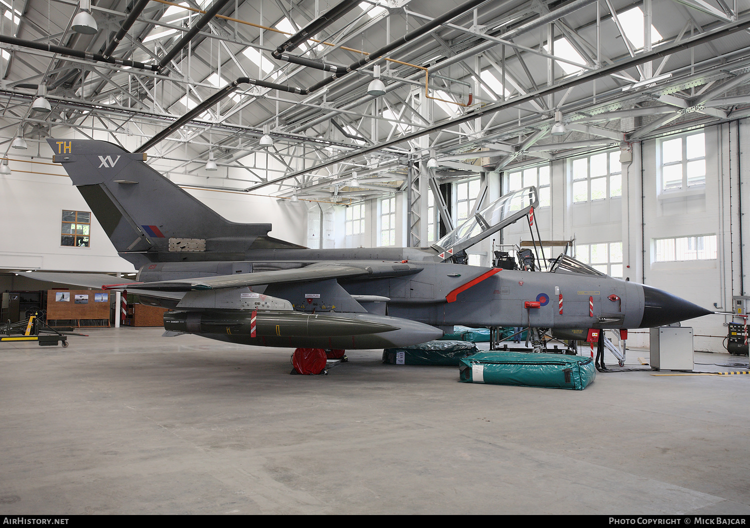 Aircraft Photo of ZA450 | Panavia Tornado GR1B | UK - Air Force | AirHistory.net #141085
