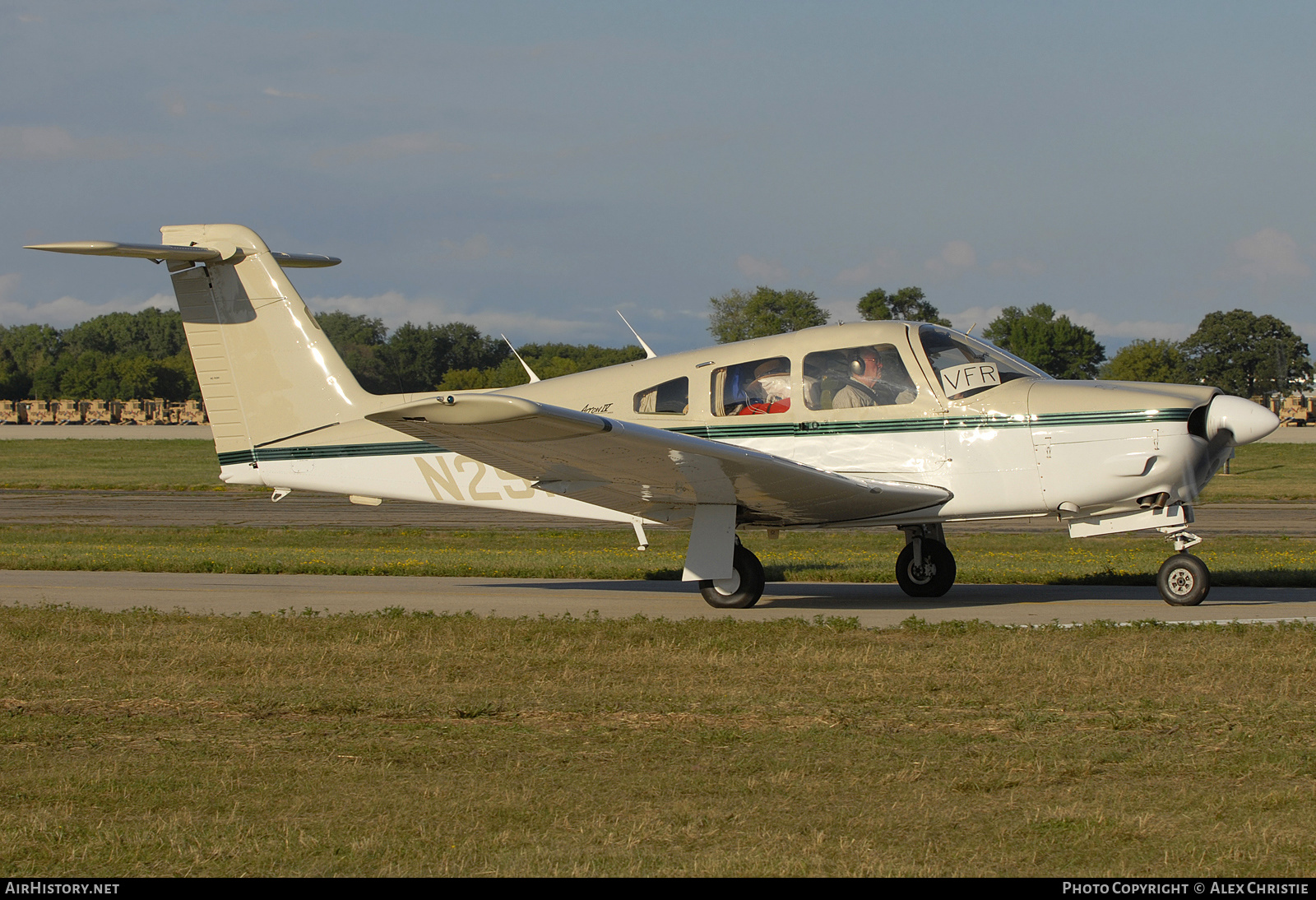 Aircraft Photo of N2911P | Piper PA-28RT-201 Arrow IV | AirHistory.net #141093