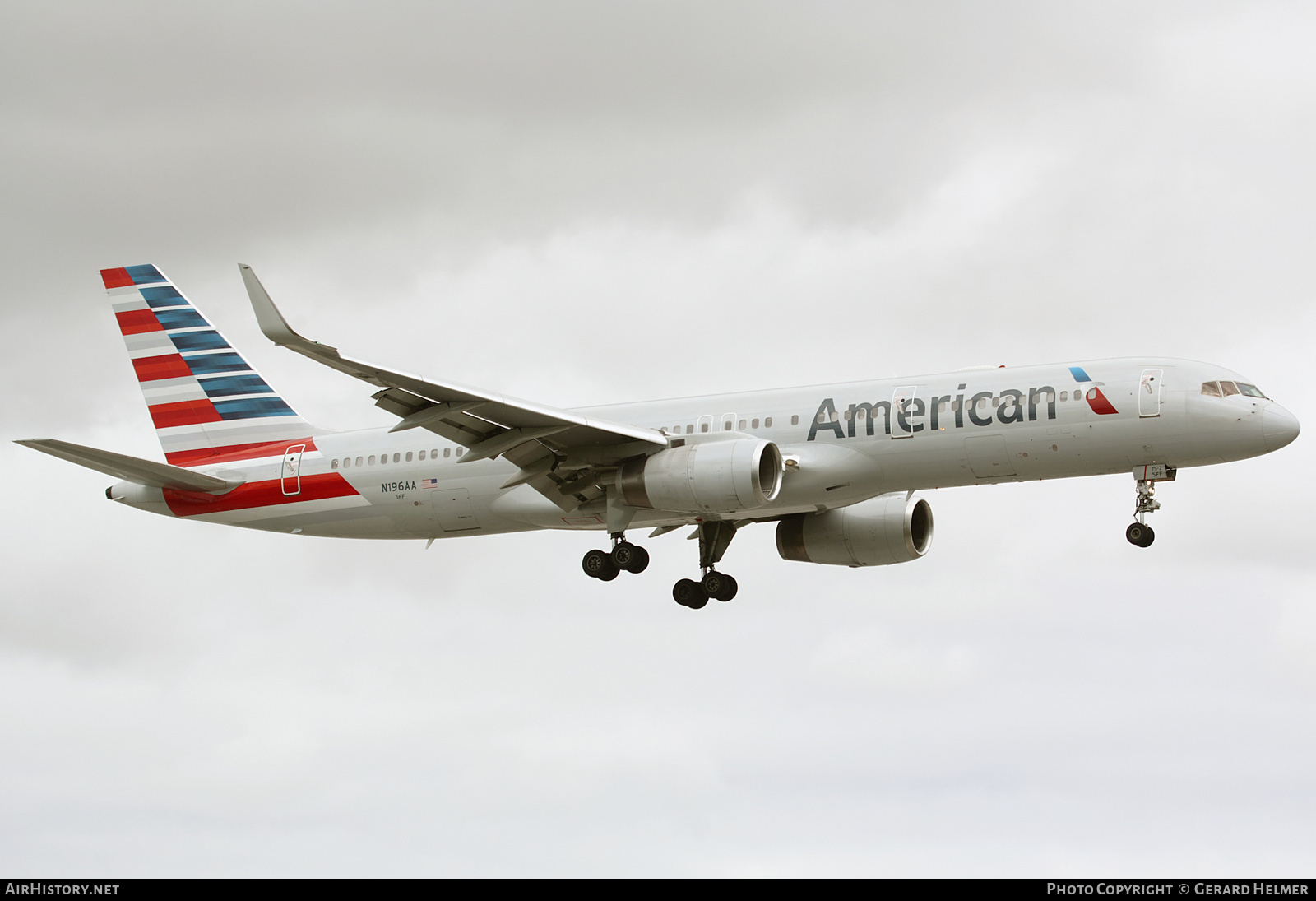 Aircraft Photo of N196AA | Boeing 757-223 | American Airlines | AirHistory.net #141120