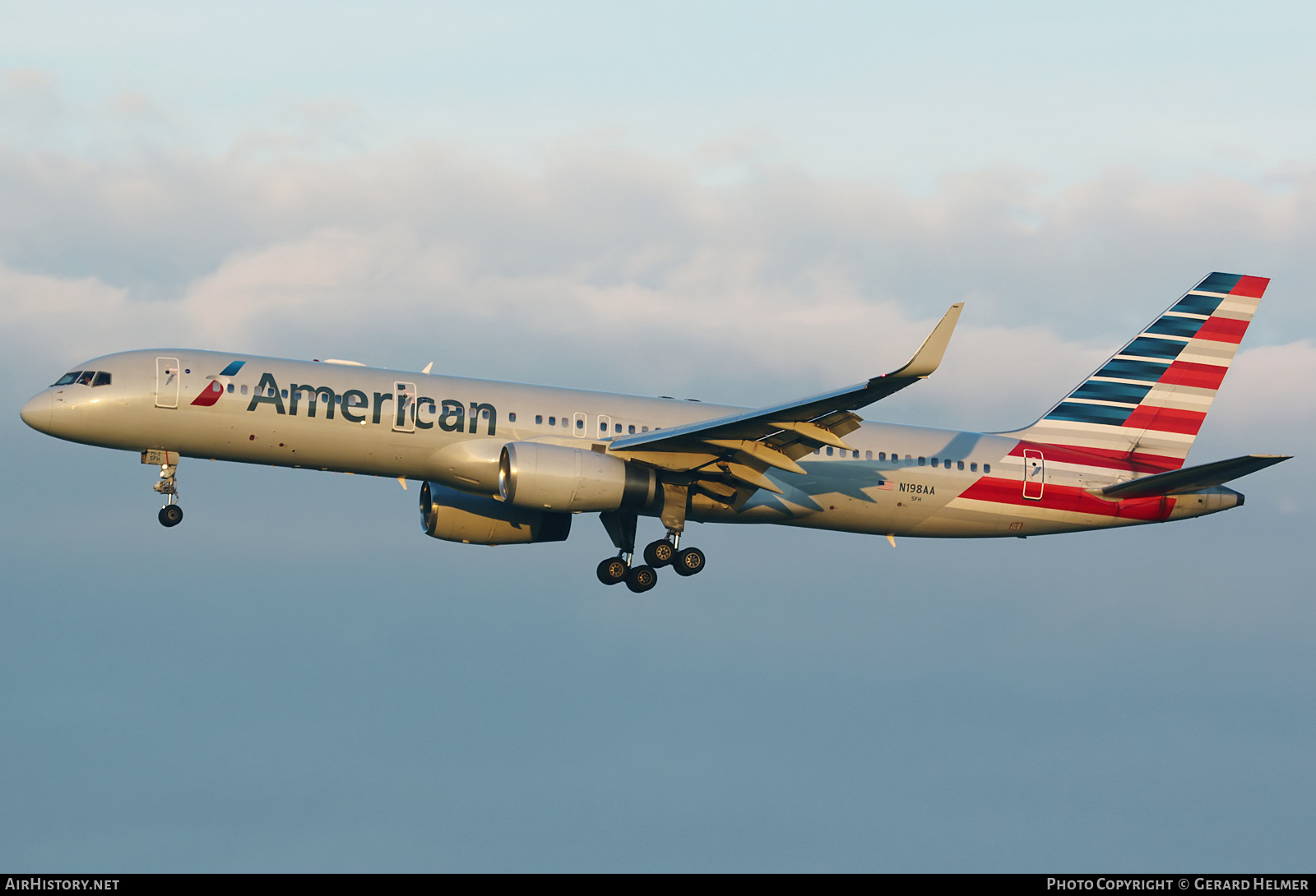 Aircraft Photo of N198AA | Boeing 757-223 | American Airlines | AirHistory.net #141137