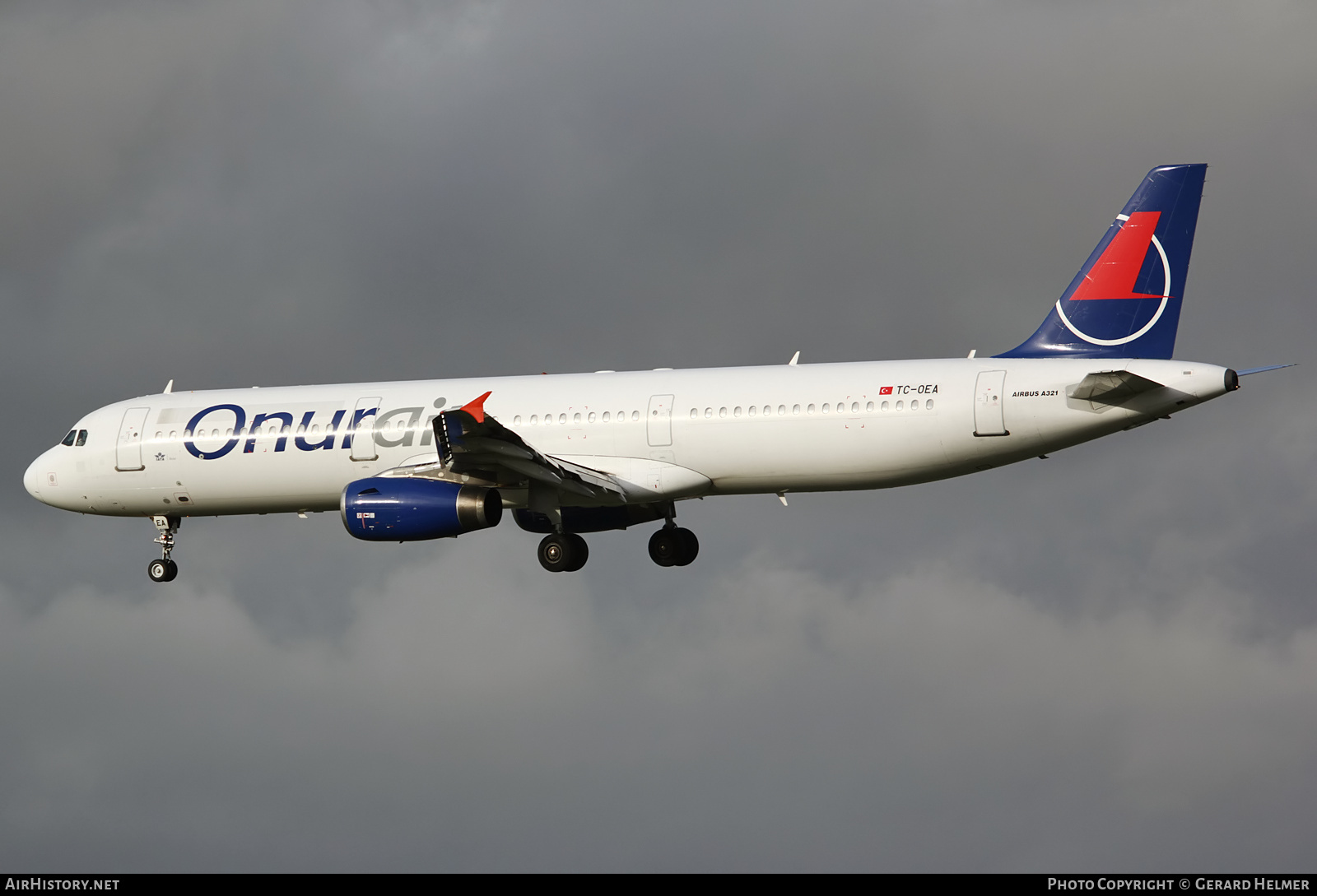 Aircraft Photo of TC-OEA | Airbus A321-231 | Onur Air | AirHistory.net #141146