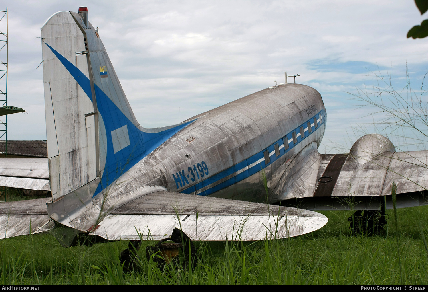 Aircraft Photo of HK-3199 | Douglas C-47D Skytrain | Aerovanguardia | AirHistory.net #141152