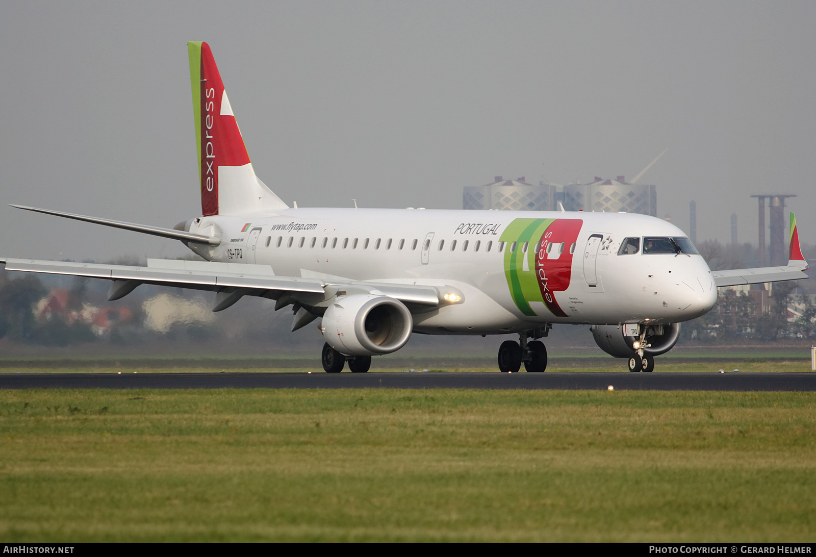 Aircraft Photo of CS-TPQ | Embraer 190LR (ERJ-190-100LR) | TAP Portugal Express | AirHistory.net #141154