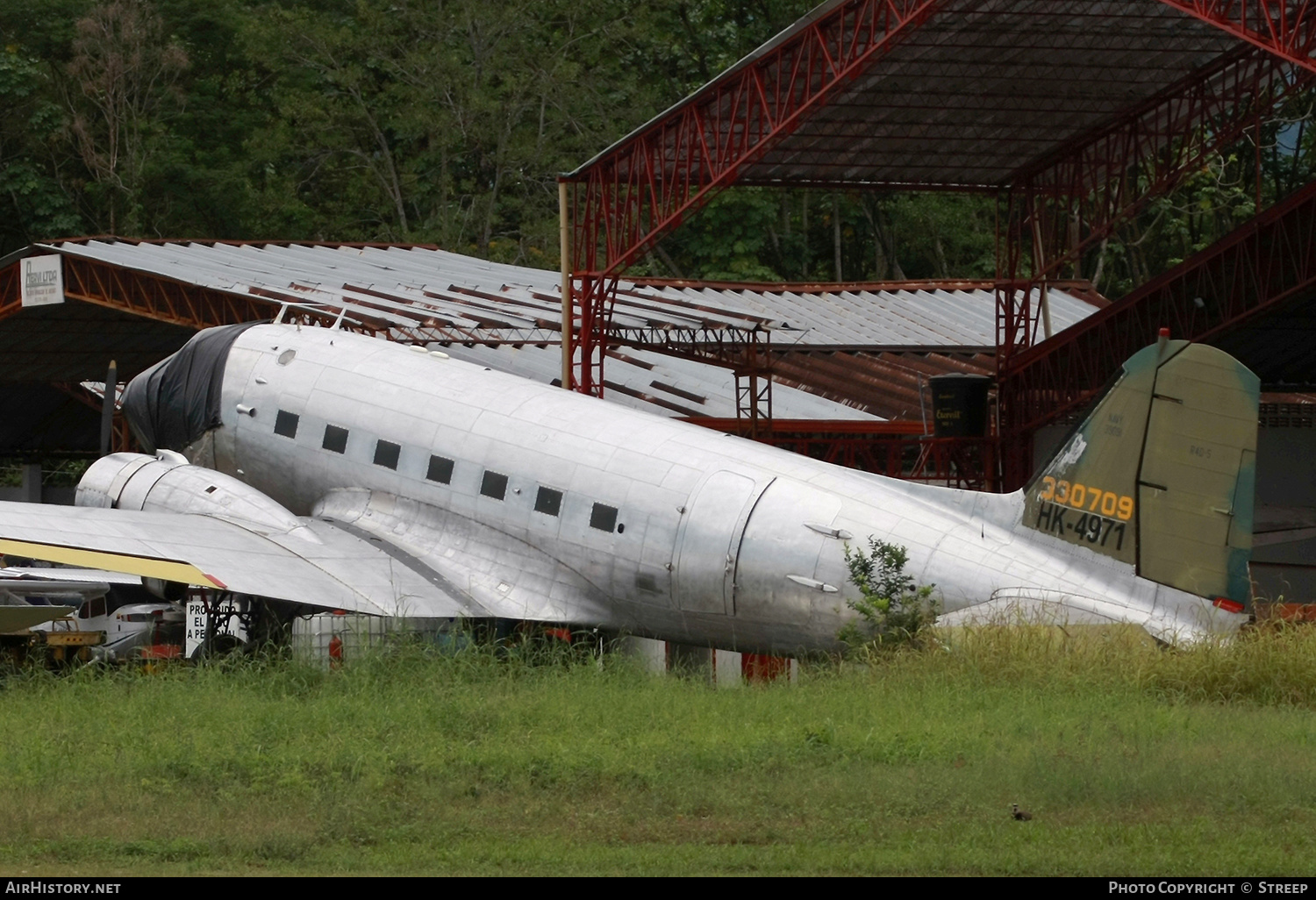 Aircraft Photo of HK-4971 / 330709 | Douglas C-47A Skytrain | ALLAS - Aerolíneas del Llano | AirHistory.net #141155