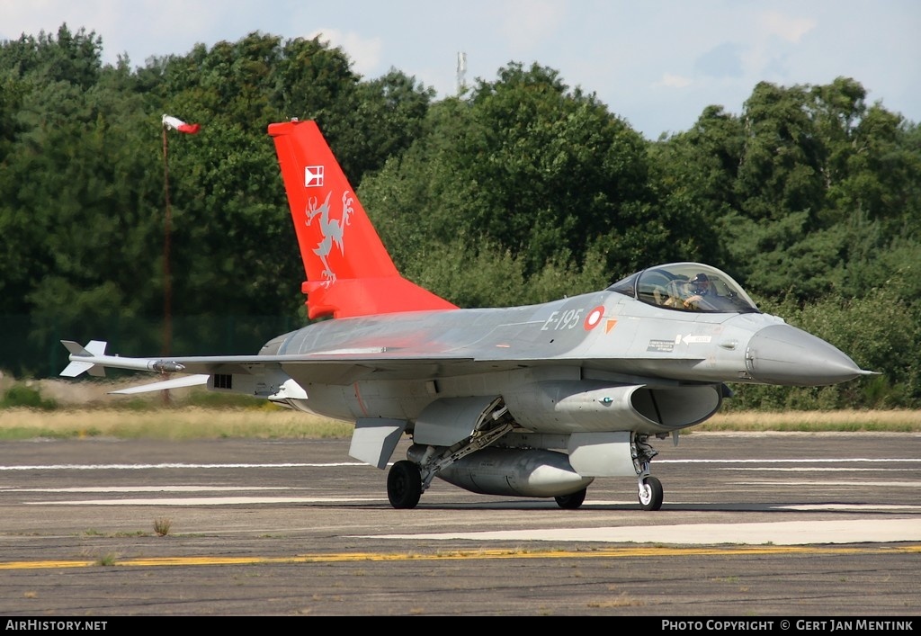 Aircraft Photo of E-195 | General Dynamics F-16AM Fighting Falcon | Denmark - Air Force | AirHistory.net #141245