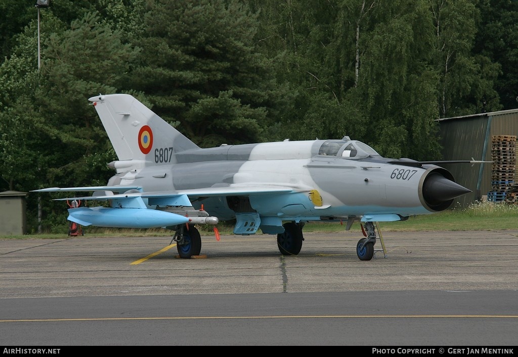 Aircraft Photo of 6807 | Mikoyan-Gurevich MiG-21MF Lancer C | Romania - Air Force | AirHistory.net #141261