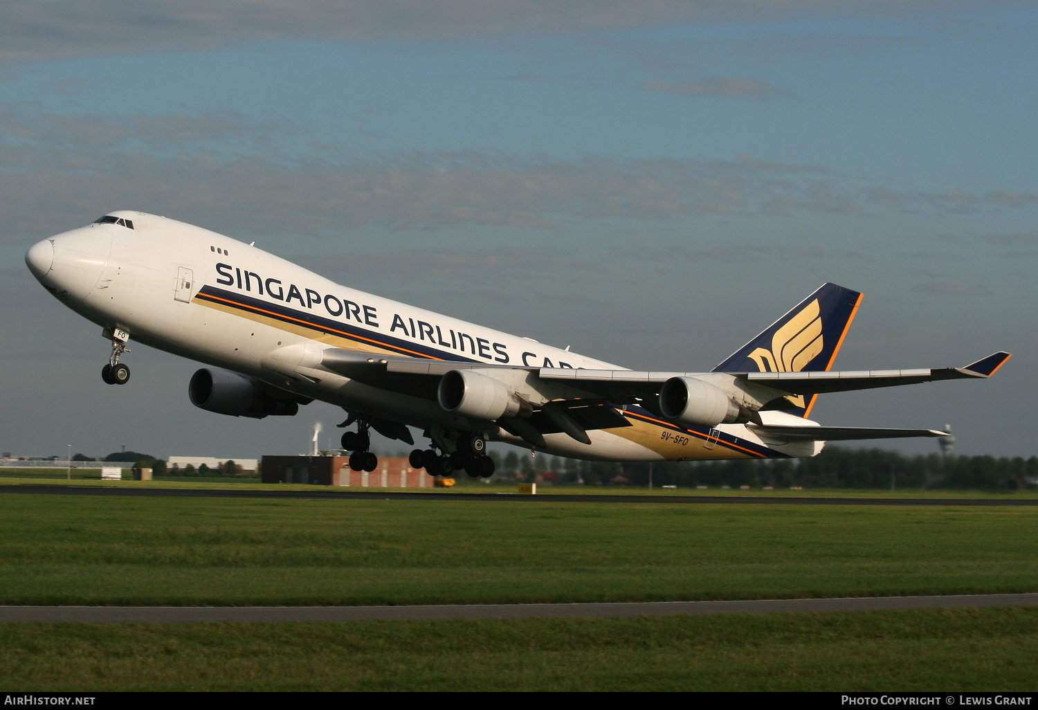 Aircraft Photo of 9V-SFO | Boeing 747-412F/SCD | Singapore Airlines Cargo | AirHistory.net #141277