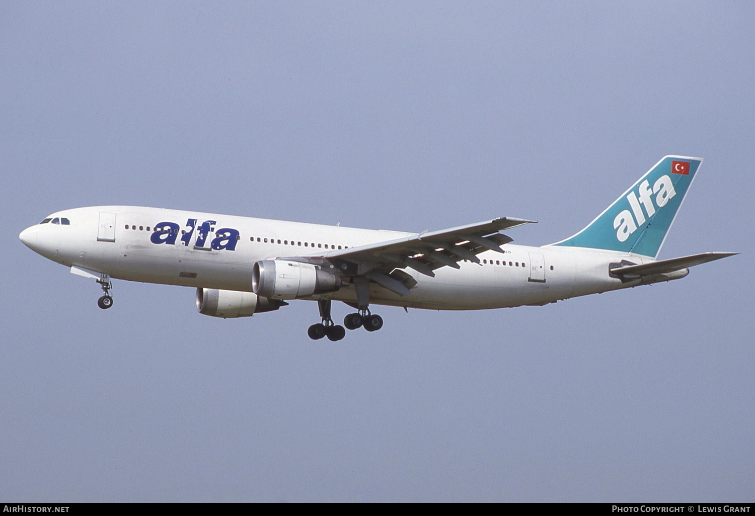 Aircraft Photo of TC-ALS | Airbus A300B4-103 | Air Alfa | AirHistory.net #141281